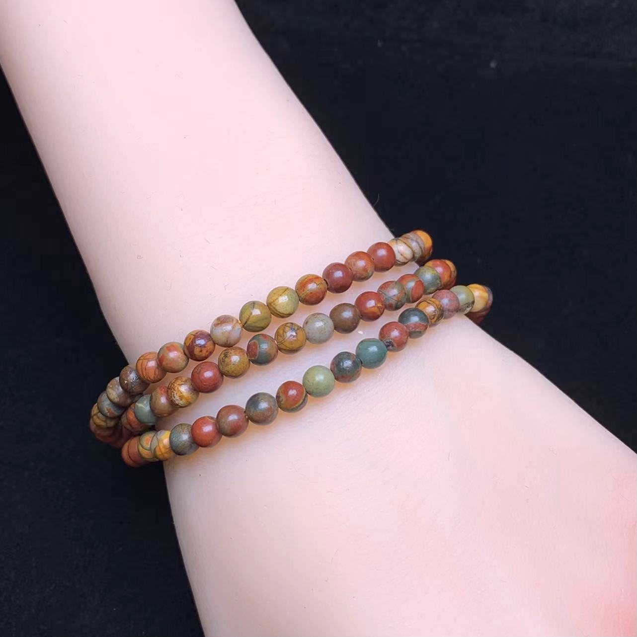 Cherry Jasper 3circle bracelet 4mm 1pc (SL736)