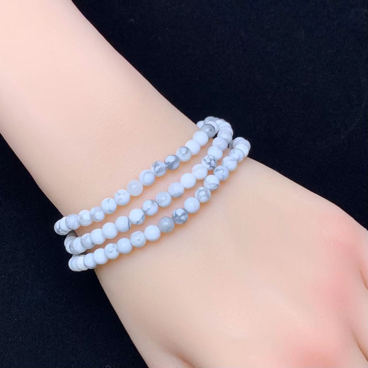 Howlite 3circle bracelet 4mm 1pc (SL734)