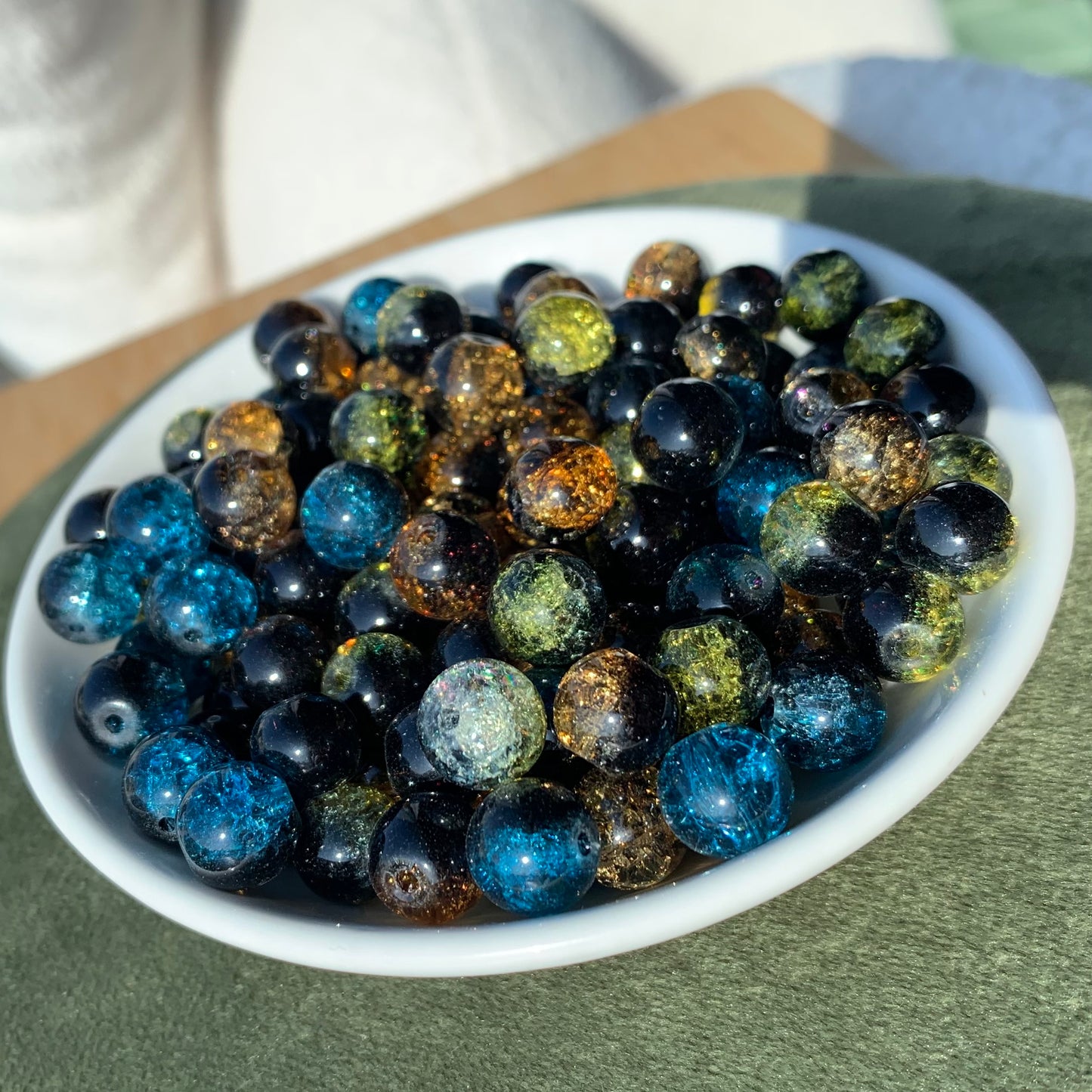 Crackle Glass Dark Spring 10MM BOGO 108pcs/bowl——BUY 1 GET 1 FREE bead (BOGO106)