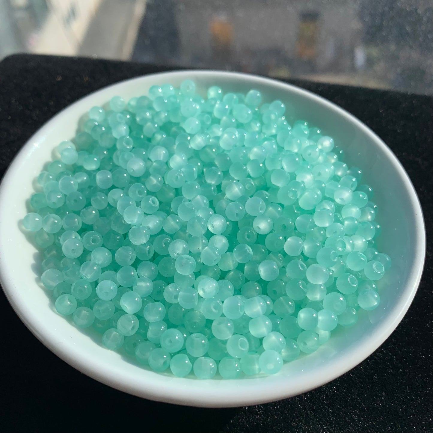 Mint Green Glass Cat EYE 4MM BOGO 320pcs/11spoon——BUY 1 GET 1 FREE bead (BOGO95)