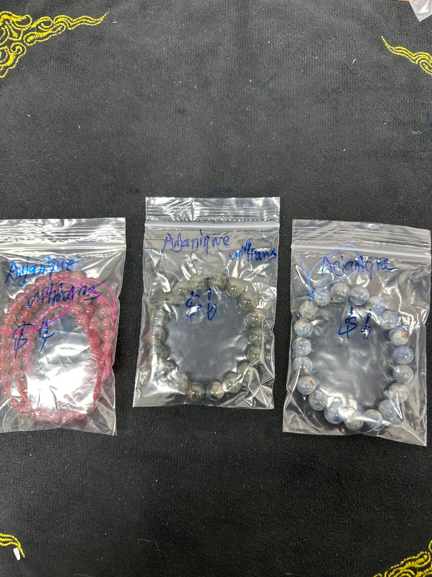 Anjanique Williams/Facebook/Luna 12.30