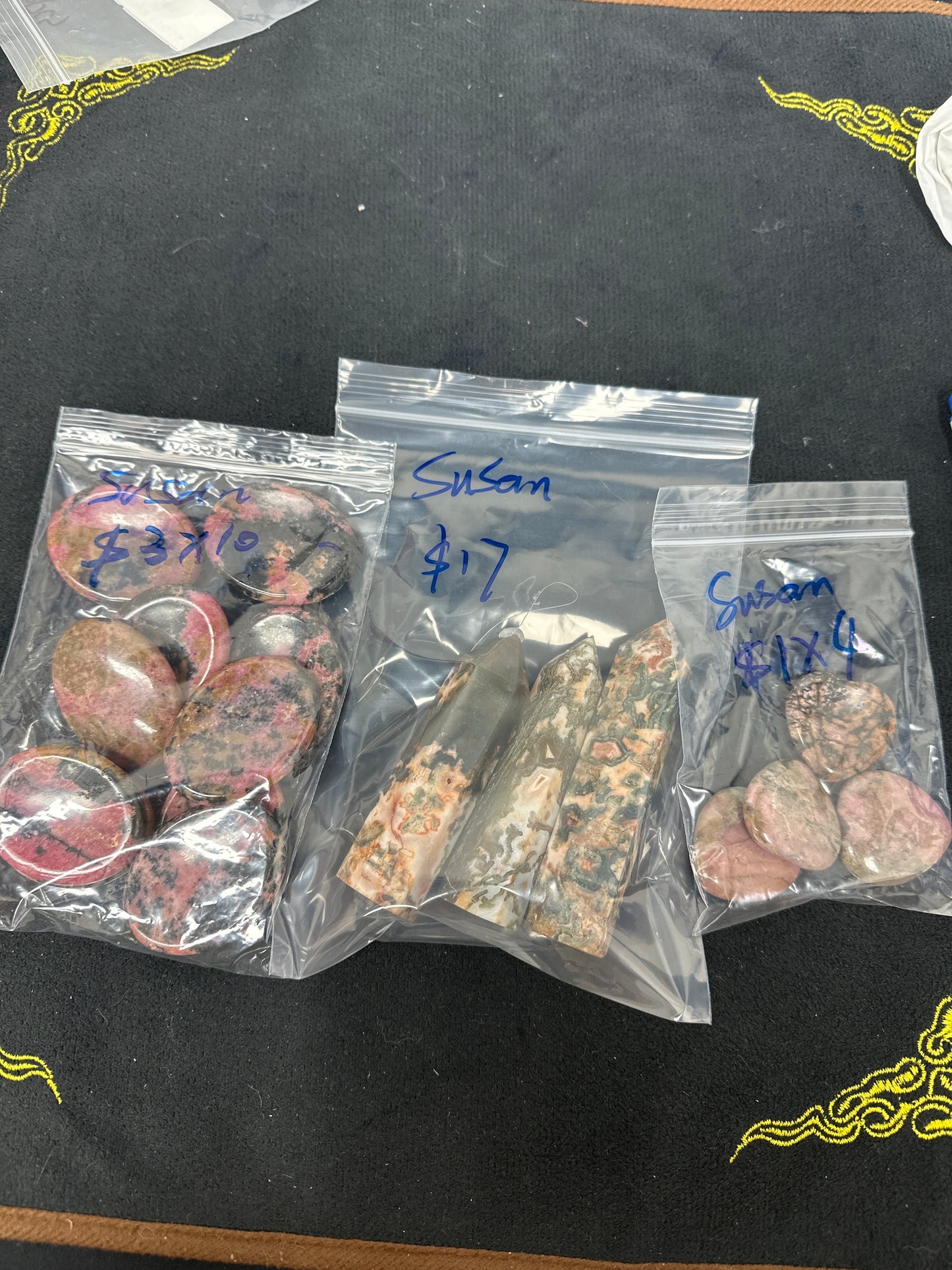 Susan/Facebook/Luna 1.29