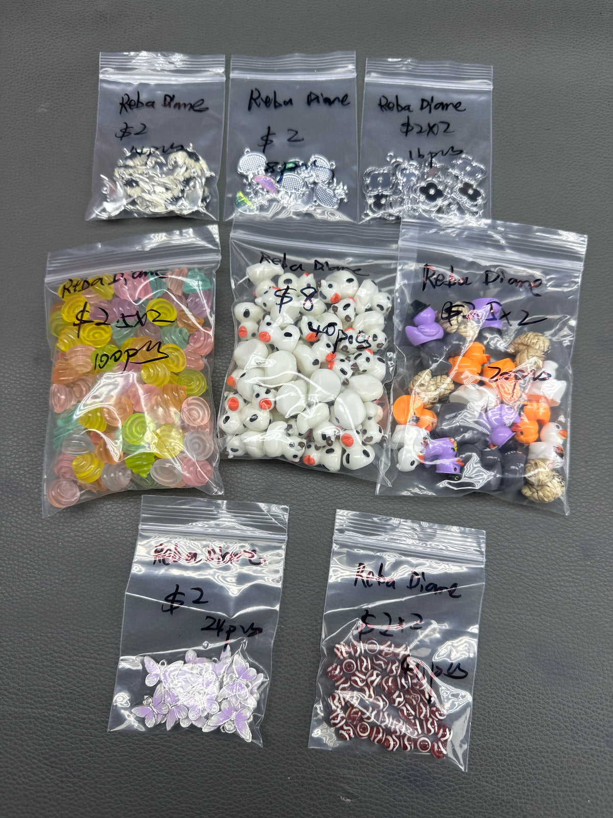 Reba Diane / Facebook/ Luna 9.15