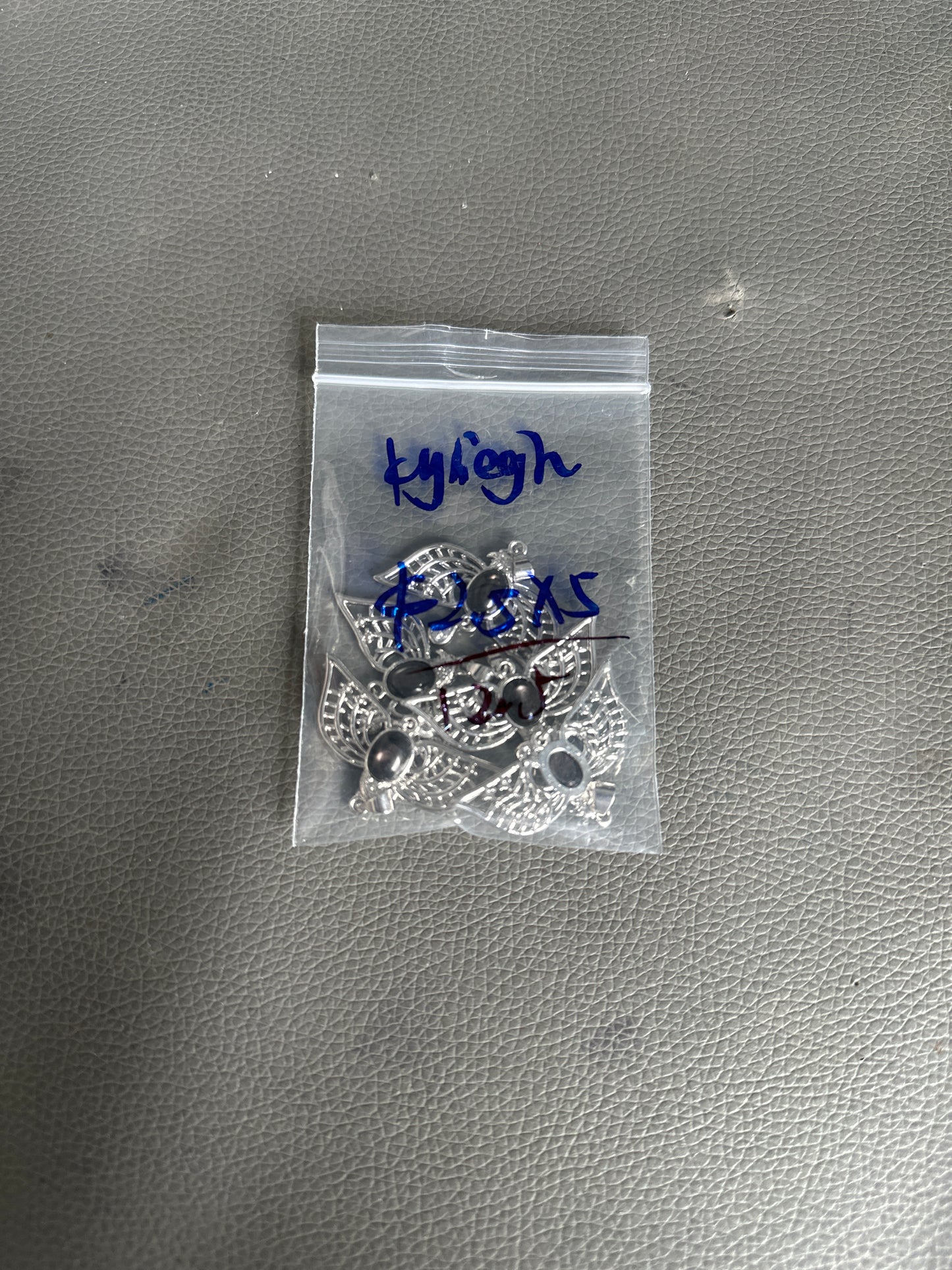 Kyliegh Schultz / Facebook/ Luna 8.14