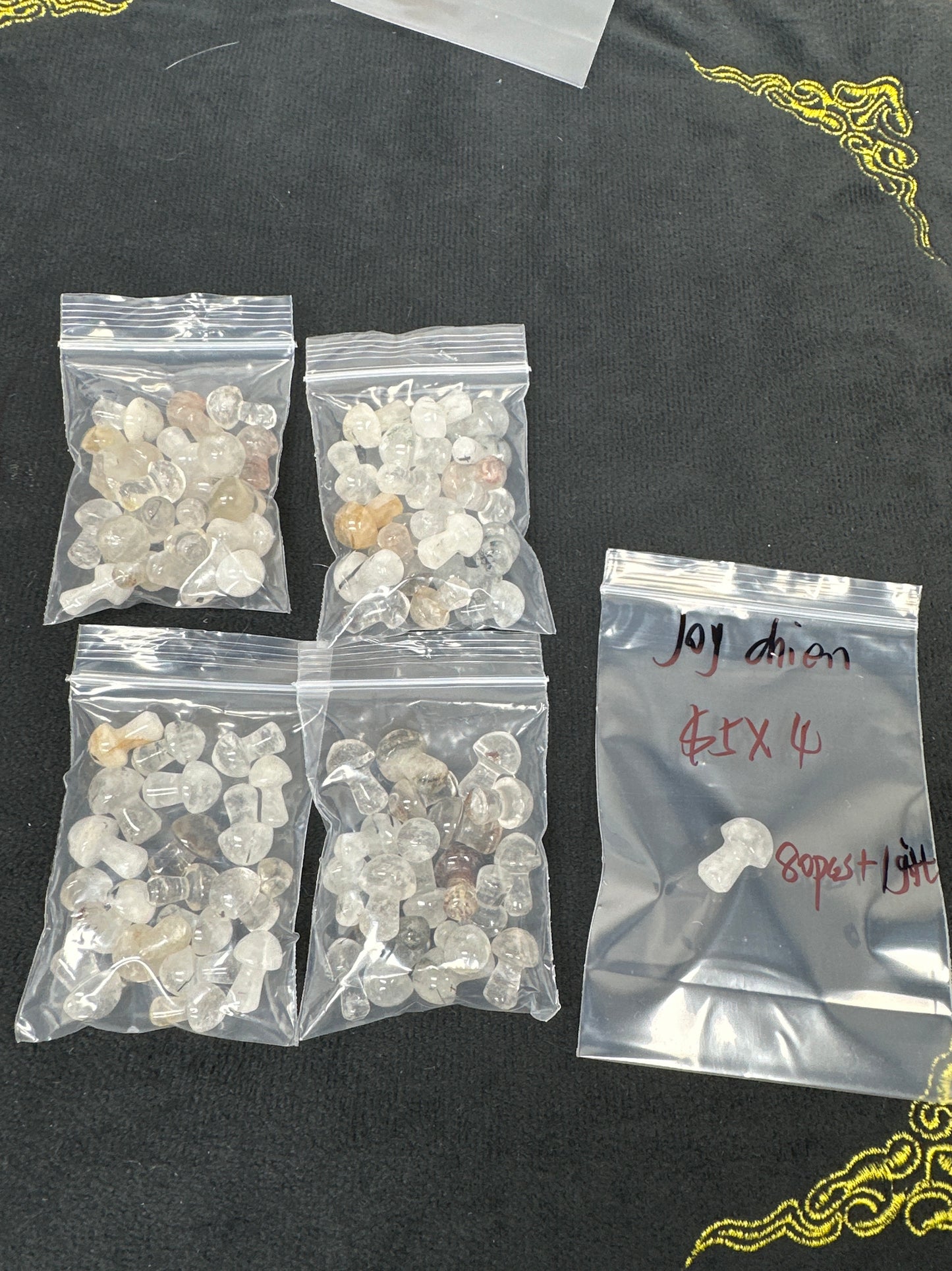 Joy chien/facebook/Luna 10.28