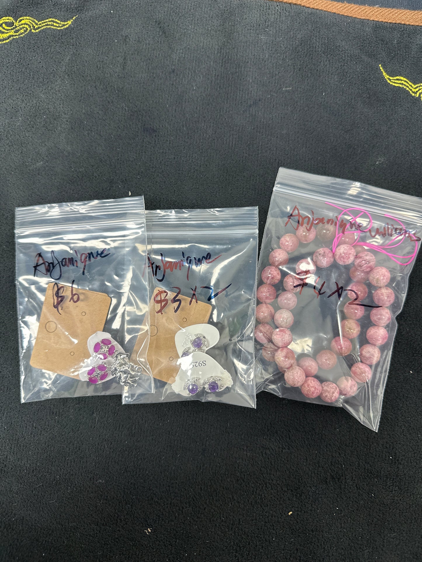 Anjanique Williams/Facebook/Luna 1.12