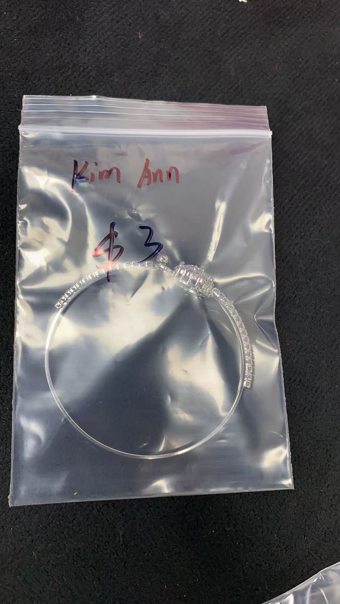 Kim Ann/Facebook/Luna 11.4