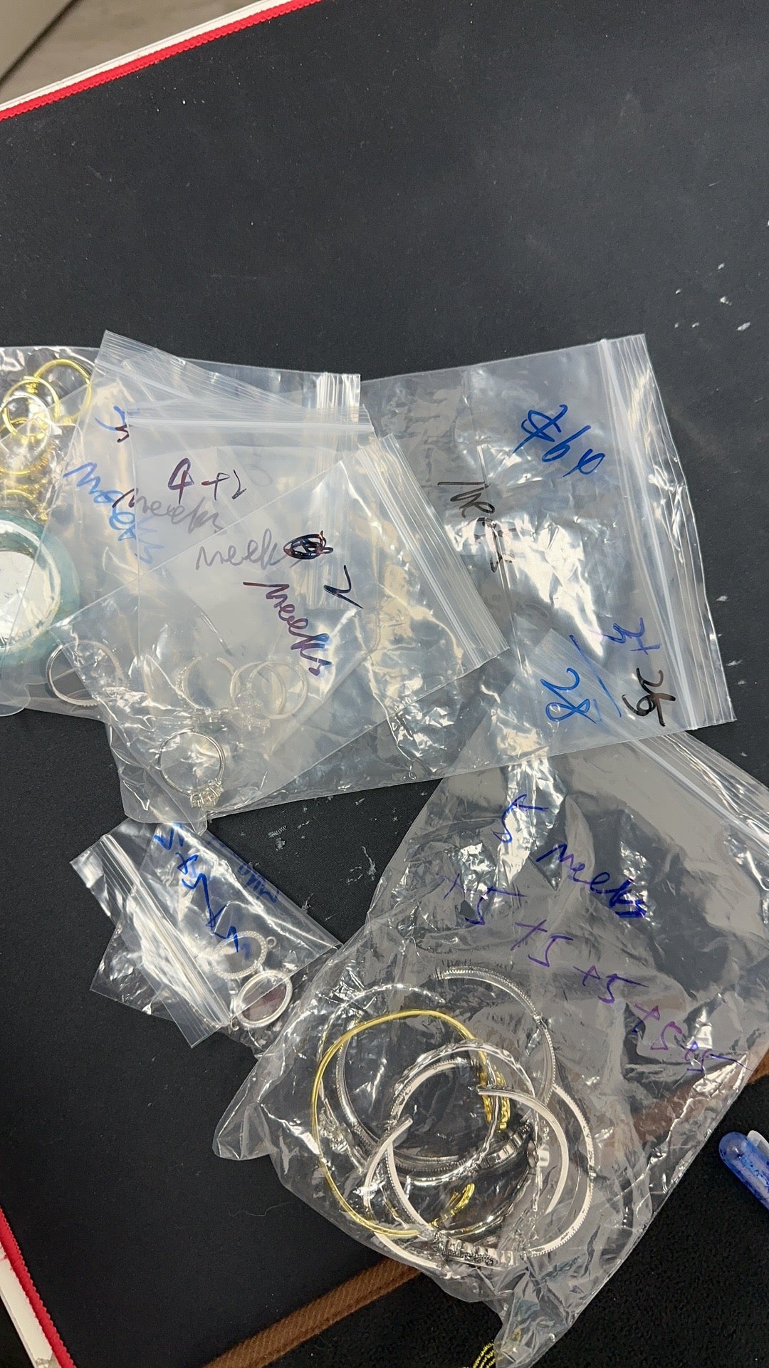 Meeks /TikTok/Chris 11.17