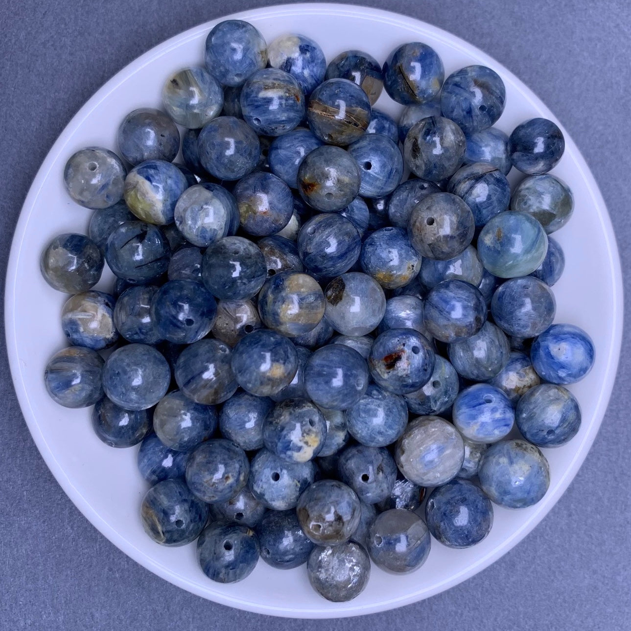 Brazil Oil Painting Kyanite bead 95pcs_ 10mm/5spoon (VIP88)