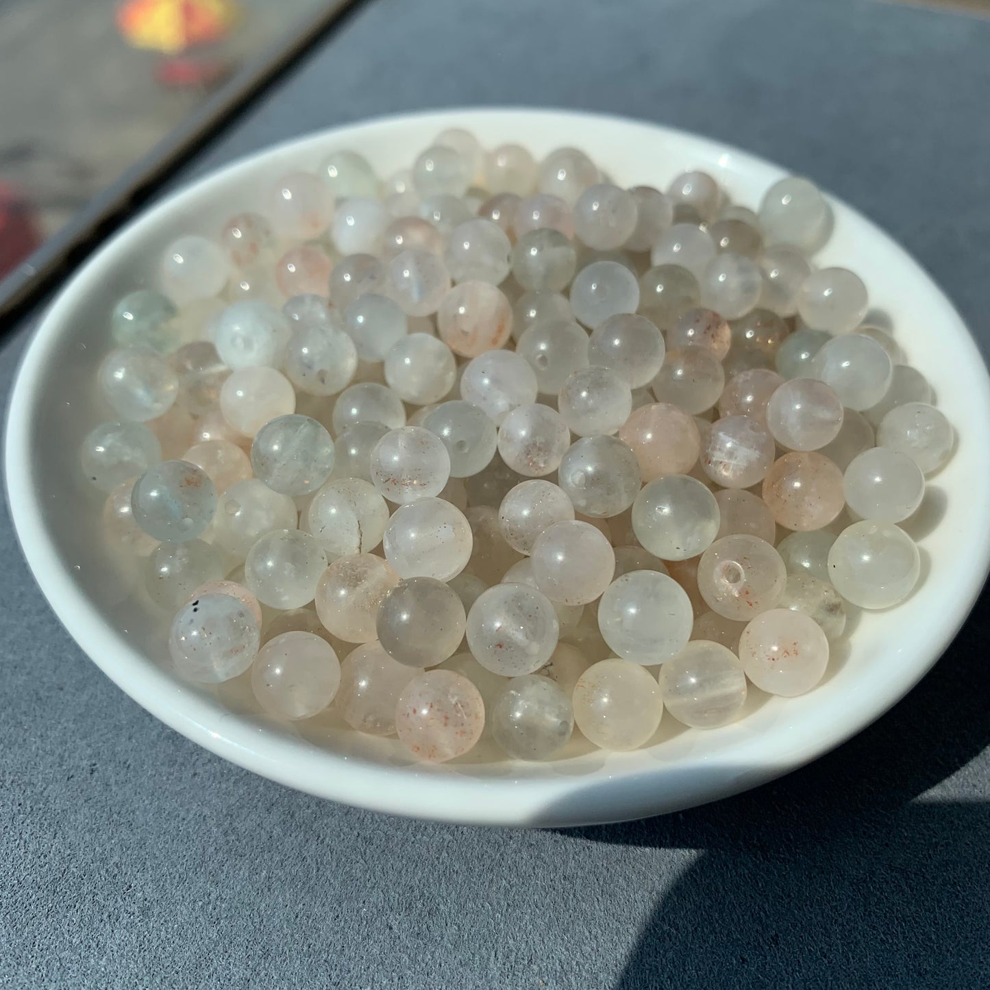 Arusha Sunstone bead 132pcs 8-8.5mm/ 1 bowl- (NAT35)
