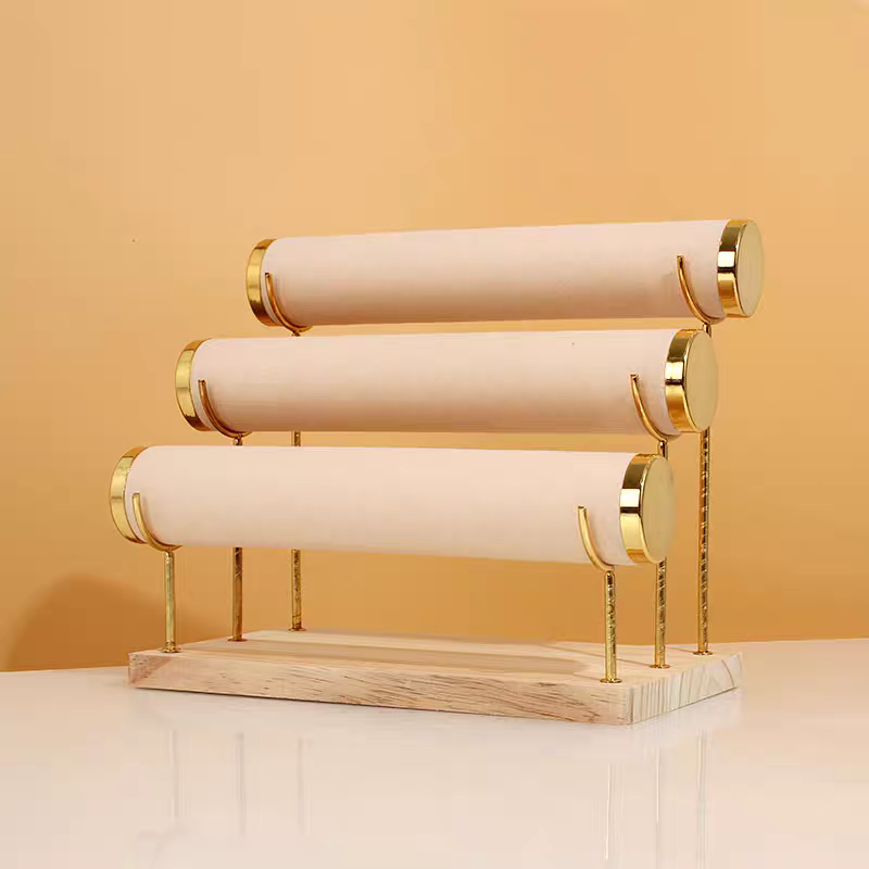Bracelet holder