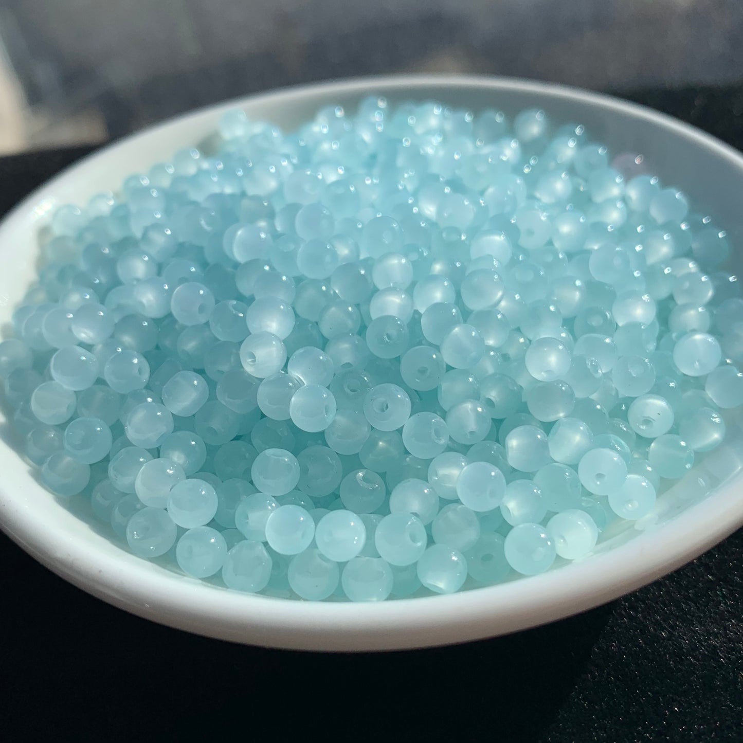 Ice Blue Glass Cat EYE 4MM BOGO 320pcs/11spoon——BUY 1 GET 1 FREE bead (BOGO96)