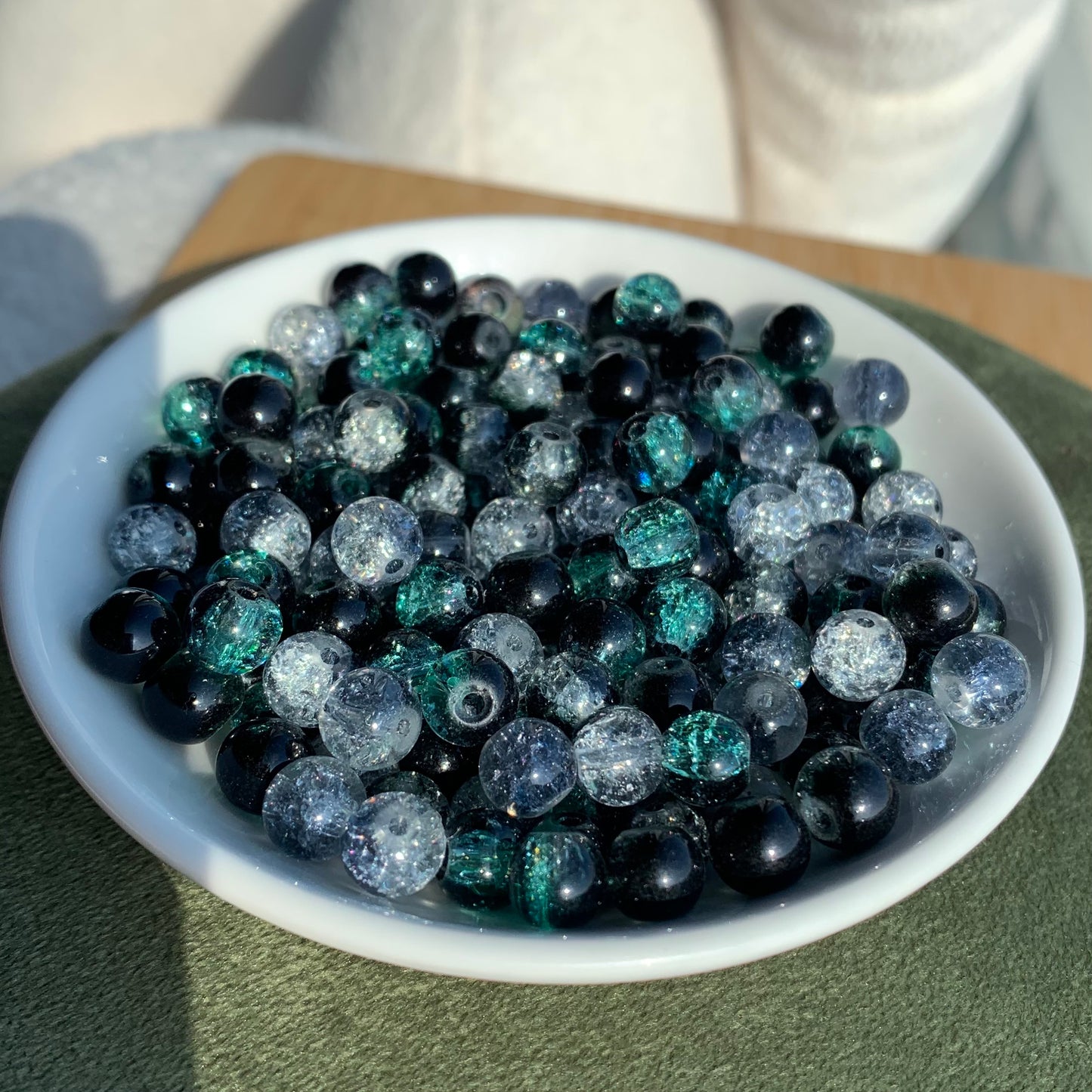 Glass Tropical Rainforest 8mm BOGO 132pcs/bowl——BUY 1 GET 1 FREE bead (BOGO111)