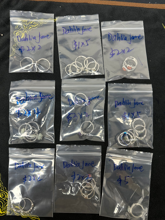 Dahlia Jane/Facebook/Luna 12.23