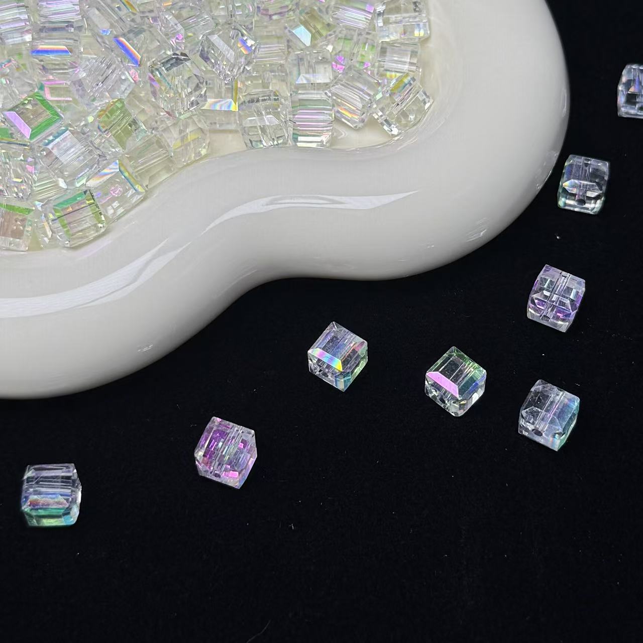 Pink Green Aura Cube Glass Beads 7mm (GL 6)