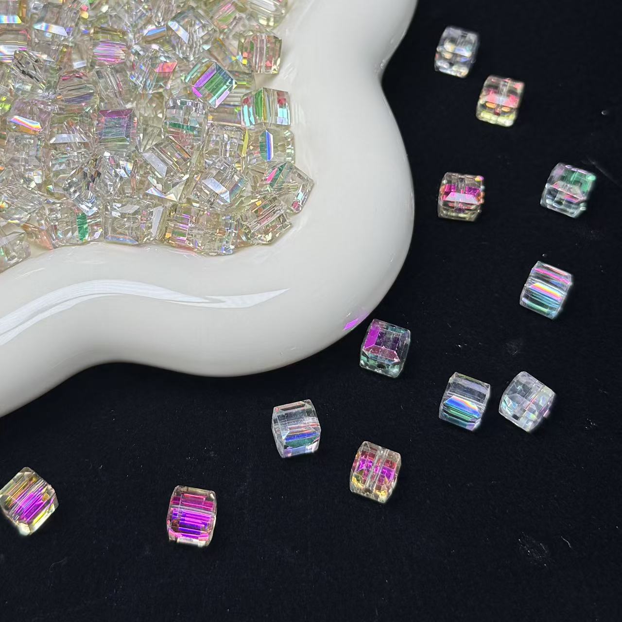 Amorous Golden Pink Cube Glass Beads 7mm (GL 9)