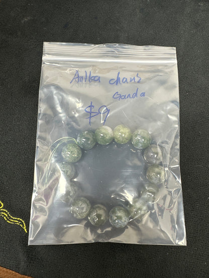 Anika charis Ganda/Facebook/Luna 11.7