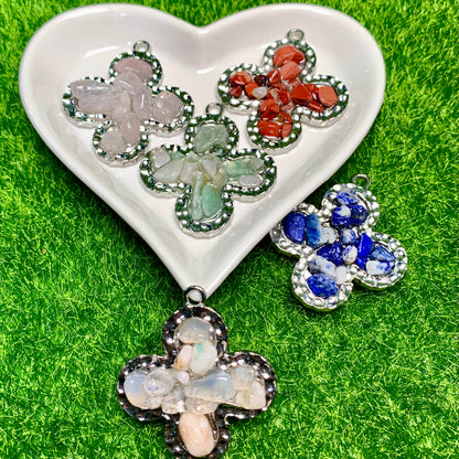 clover pendant   1pc