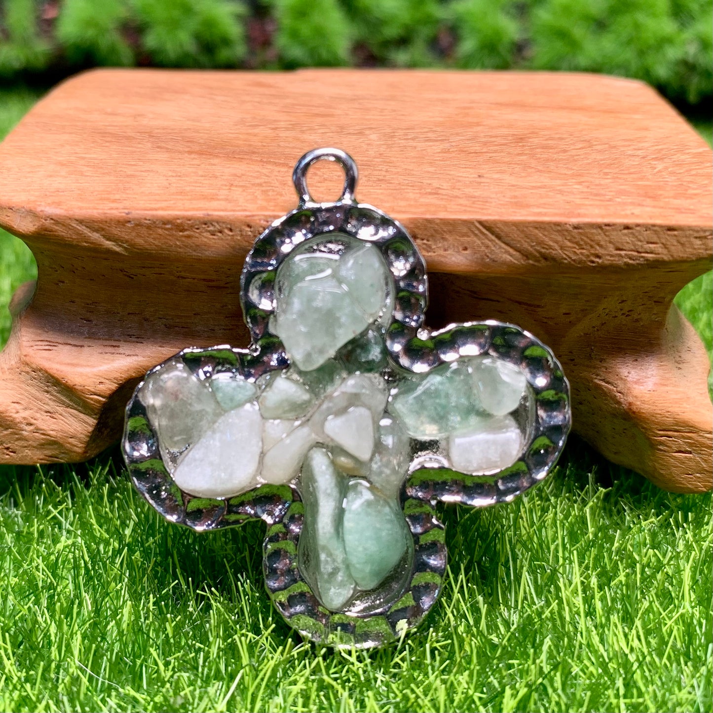 clover pendant   1pc