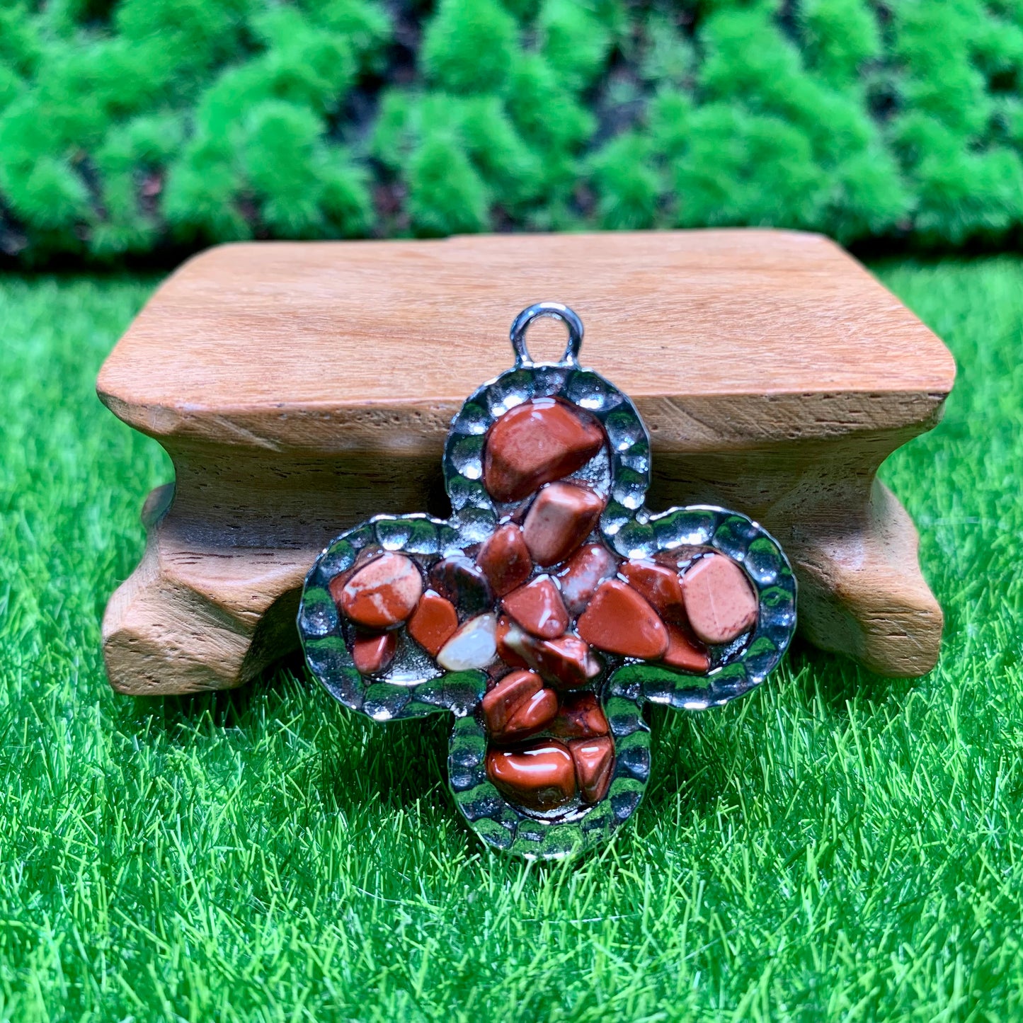 clover pendant   1pc