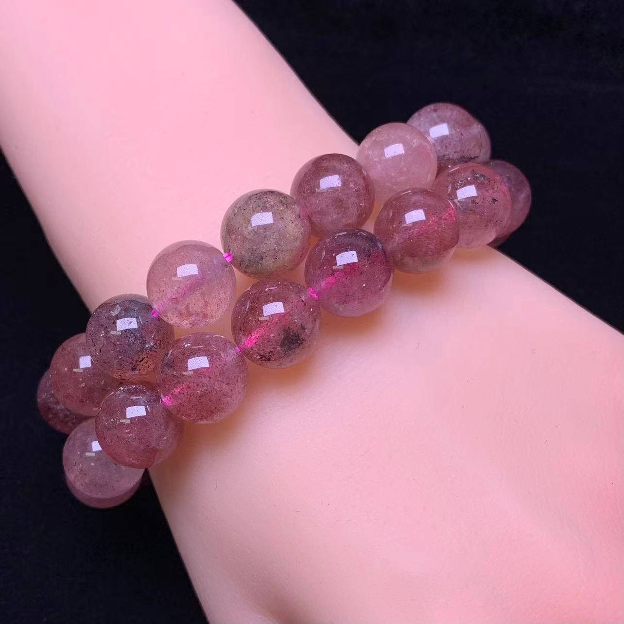 Strawberry Quartz Bracelet  12mm 1pc (SL441)
