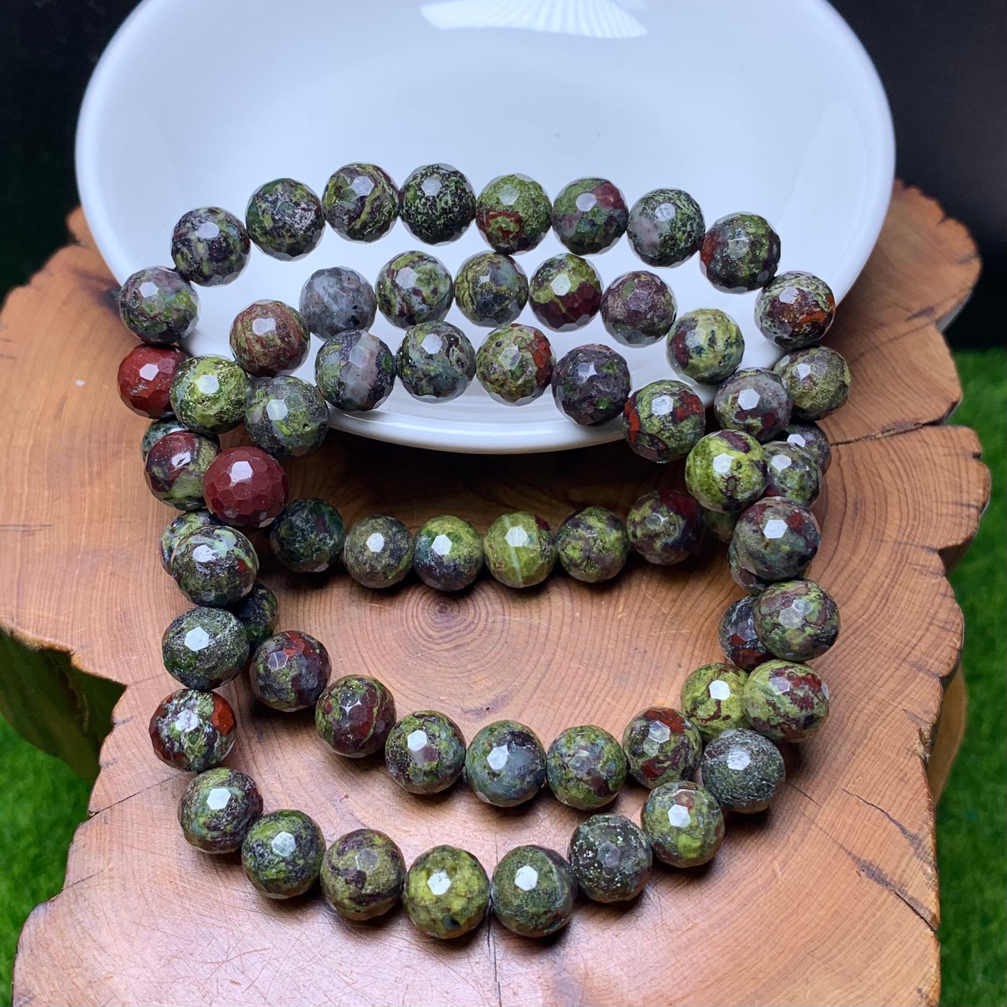 Dragon Blood Jasper Facet bracelet  8mm 1pc (SL690)