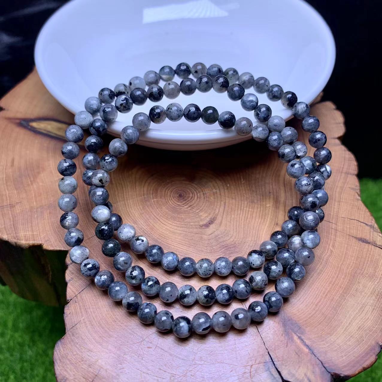 Larvakite 3circle bracelet 4mm 1pc (SL738)