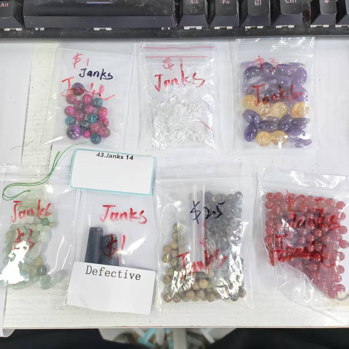 One bowl crystal bead- travis00-can make 6pcs bracelets 9.23