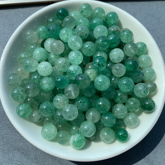 Green Strawberry Quartz  bead 132pcs  8mm/ 1 bowl-13$ (NAT38)