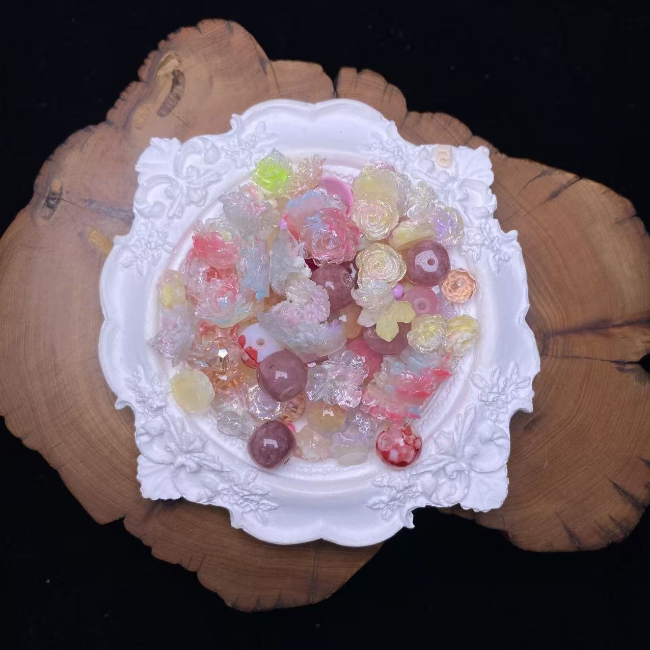 1 Bowl(60g) of Shiny Mix Beads--felicity