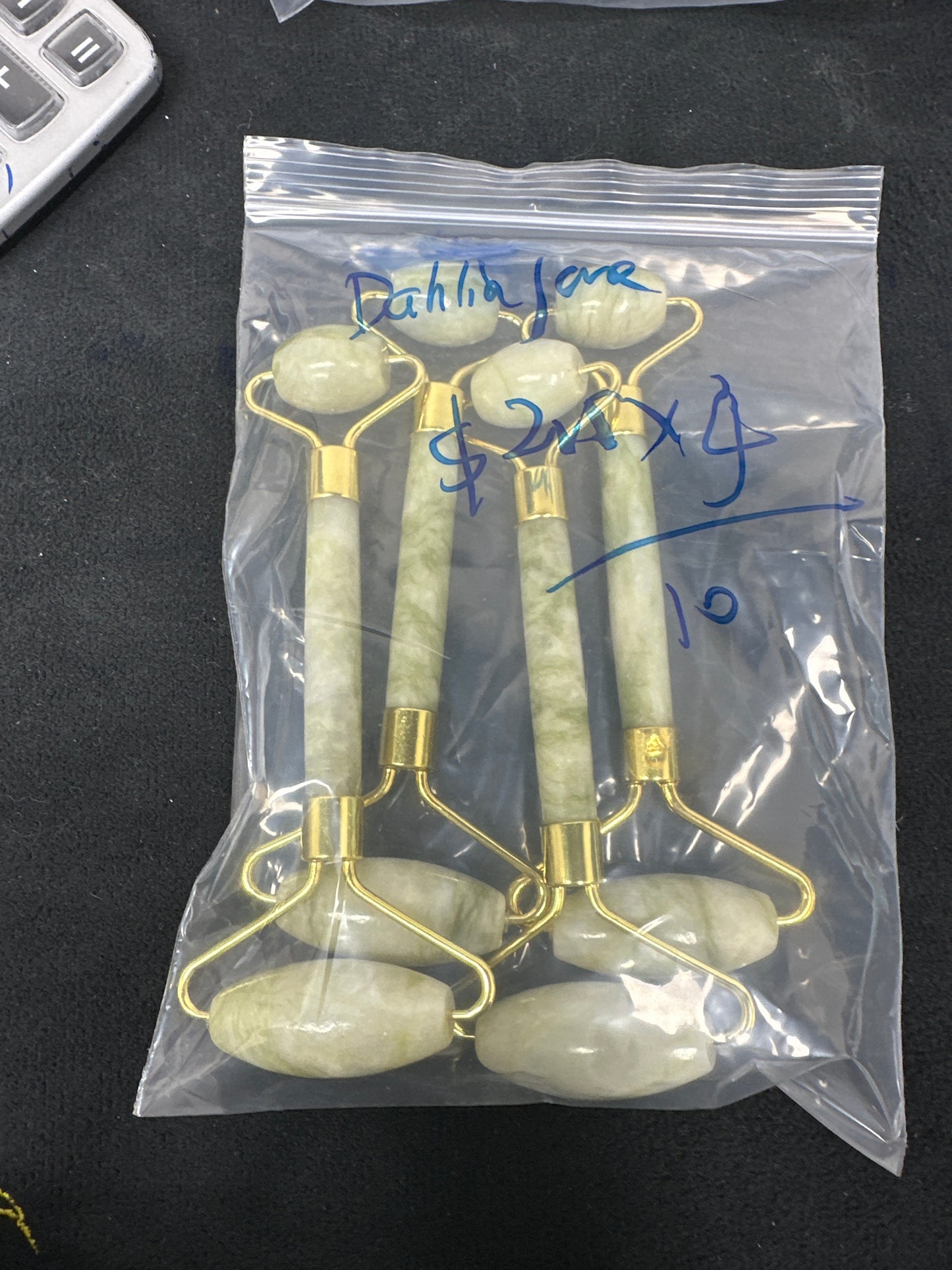 Dahlia Jane/Facebook/Luna 12.23