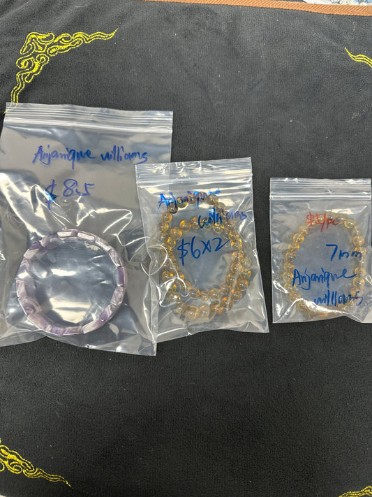 Anjanique Williams/Facebook/Luna 12.16