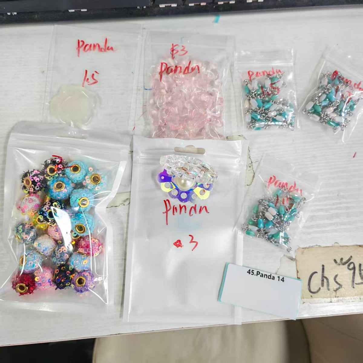 One bowl crystal bead- travis00-can make 6pcs bracelets 10.5