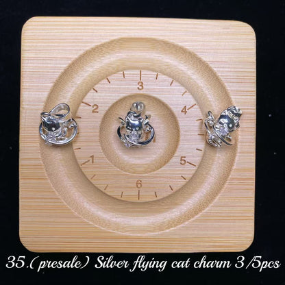 One bowl crystal bead- Felicity-can make 6pcs bracelets 8.26