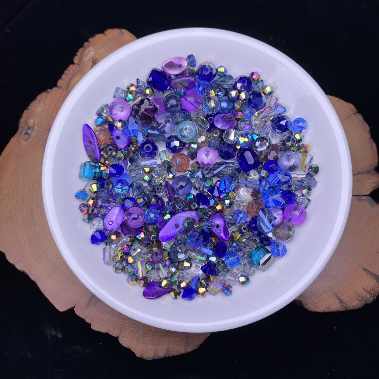 1 tazón (60g) de cuentas brillantes mixtas--felicidad