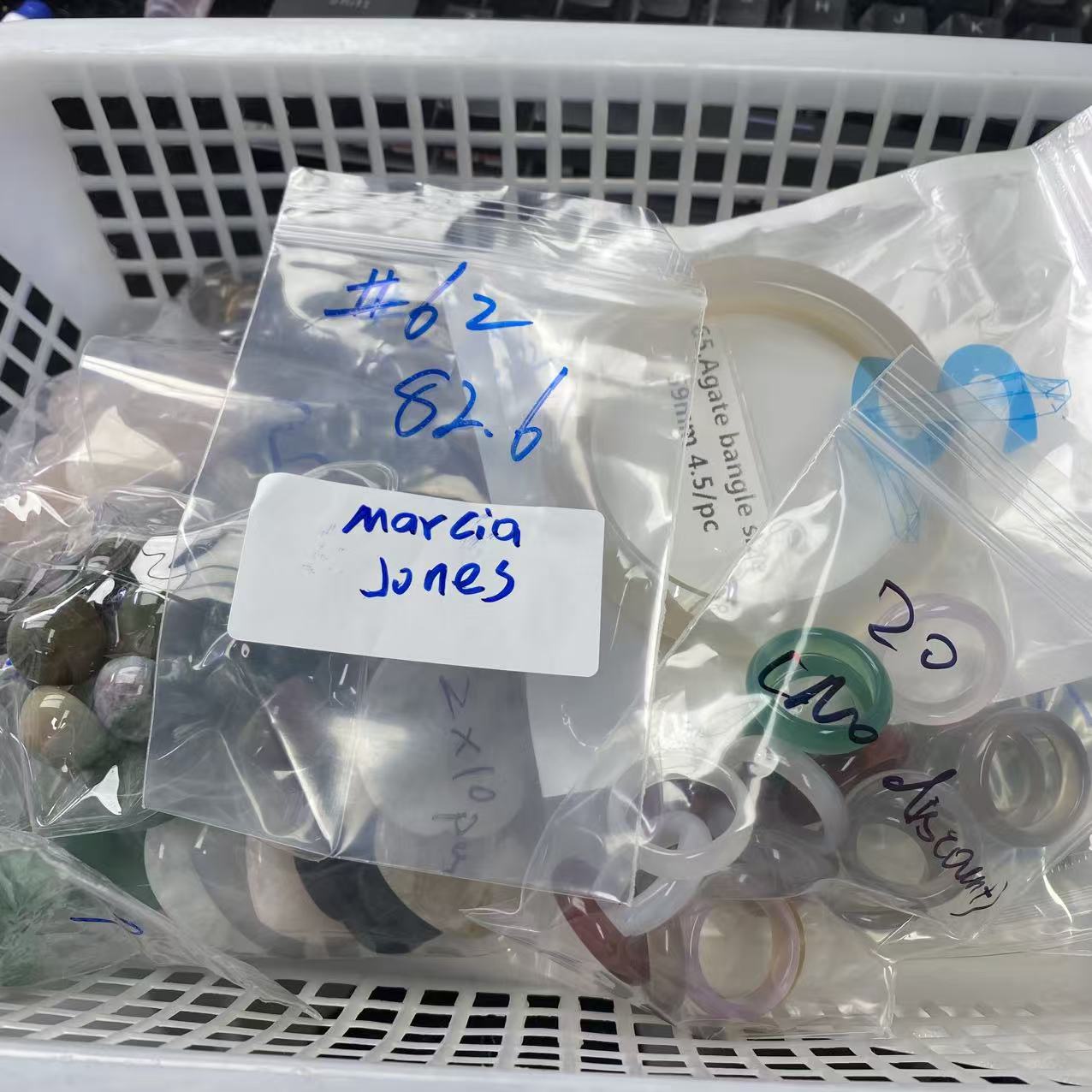One bowl crystal bead- Felicity-can make 6pcs bracelets 8.15