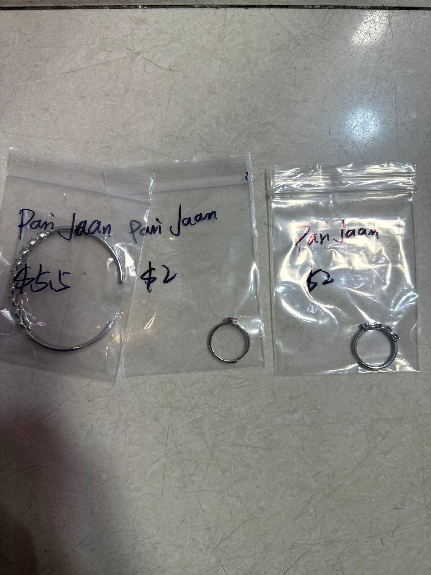 Pari jaan/Facebook/Luna 1.6QSSJ QZH