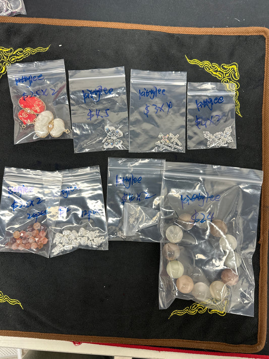 Kittylee/Facebook/Luna 1.9LJG付款单号 S141305