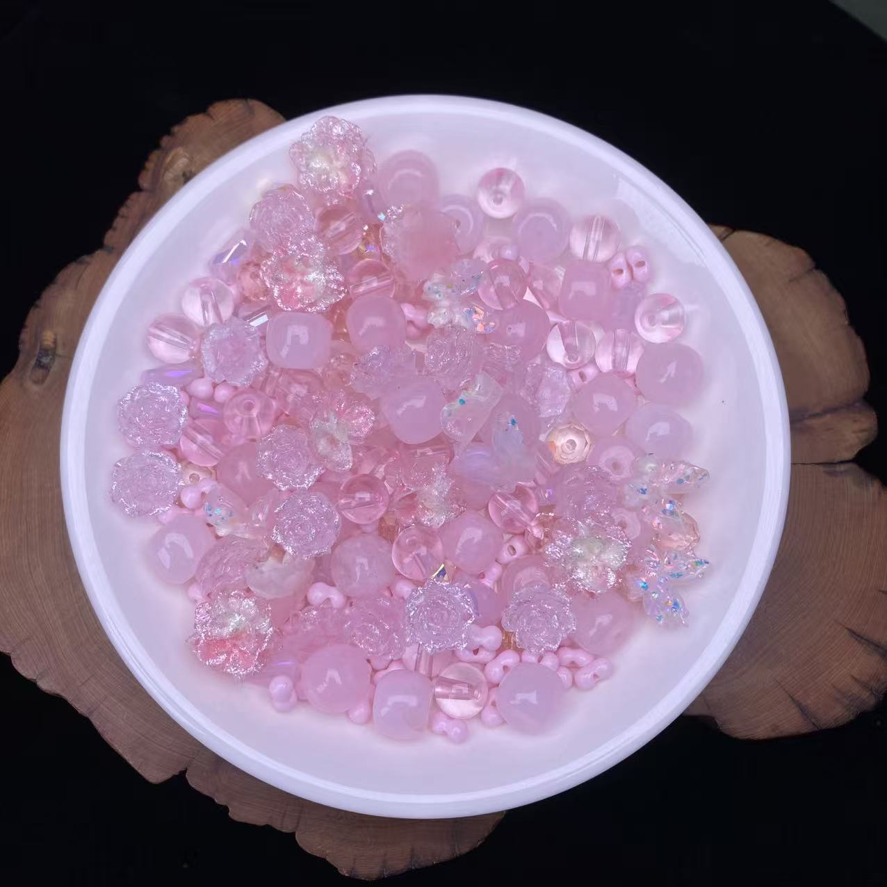 1 tazón (60g) de cuentas brillantes mixtas--felicidad