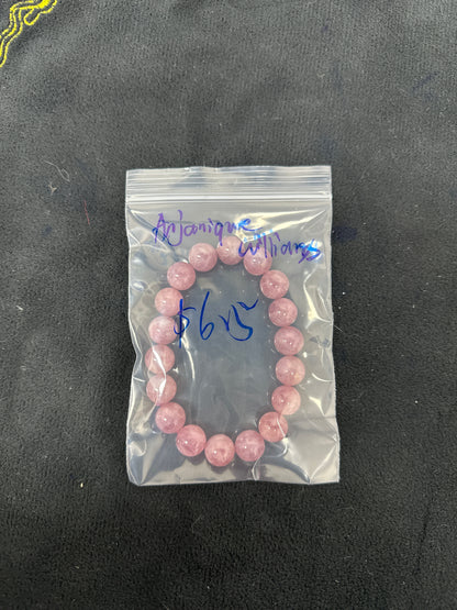 Anjanique Williams/Facebook/Luna 12.18