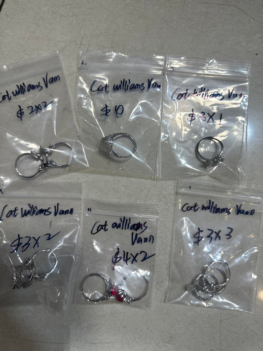 Cat Williams vann/Facebook/Luna 1.15QZH