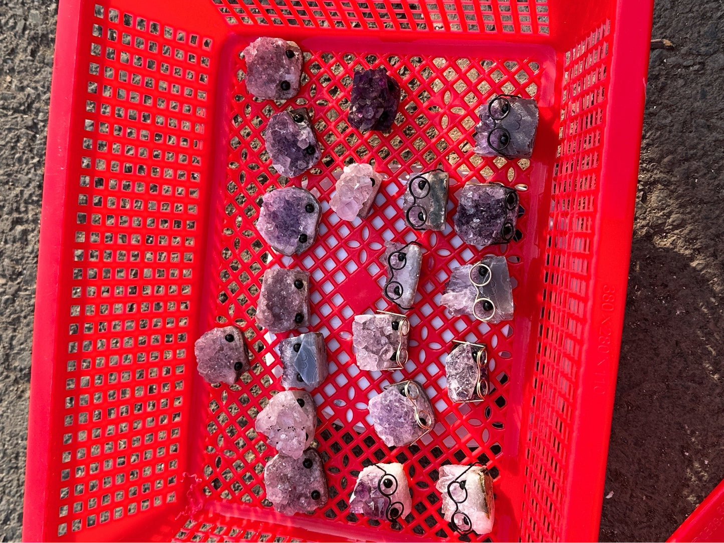 Susan zahra-hall/Facebook /Luna 1.27