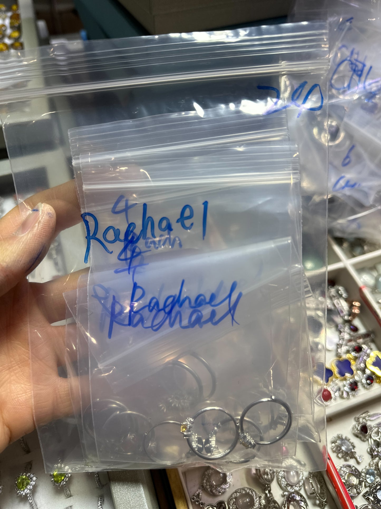 Rachael hostetter/ TikTok /Chris 12.31QSSJ