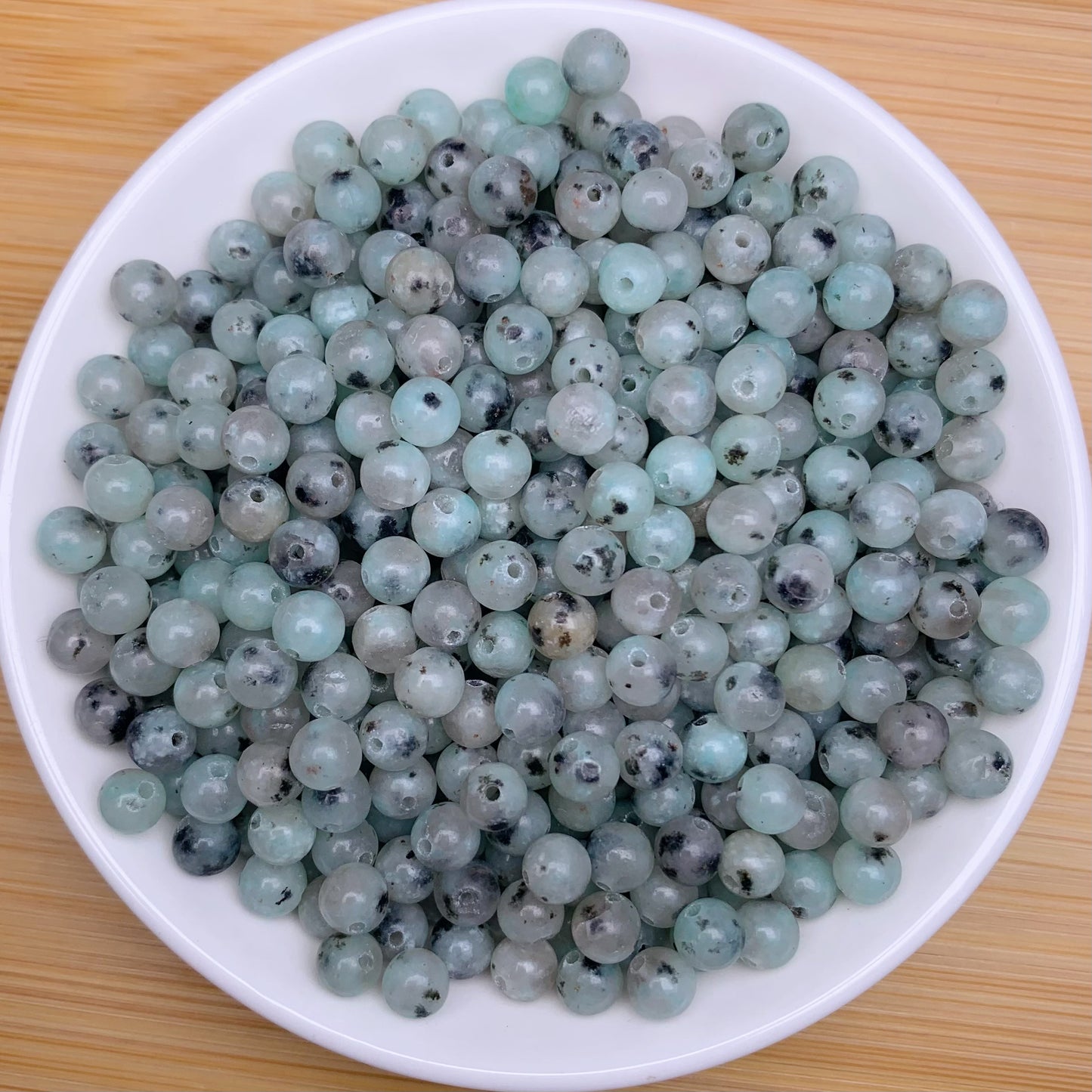 Kiwi Jasper  BUY 1 GET 1 FREE crystal bead 168pcs_ 1 bowl 6mm（BOGO34）