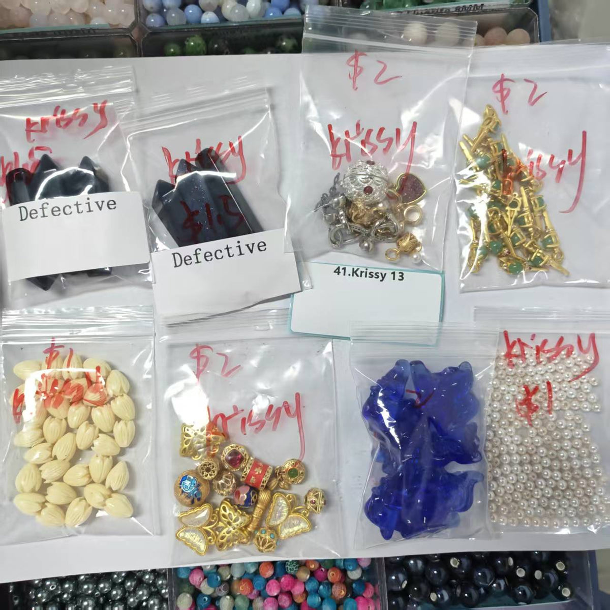 One bowl crystal bead- travis00-can make 6pcs bracelets 9.23