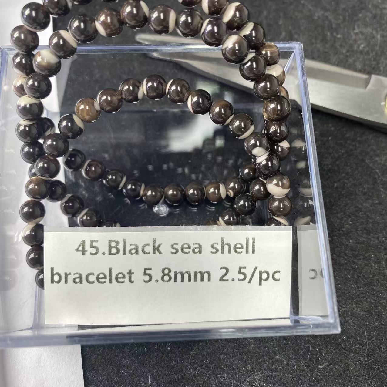 One bowl crystal bead- Felicity-can make 6pcs bracelets 8.15