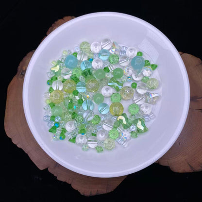 1 tazón (60g) de cuentas brillantes mixtas--felicidad