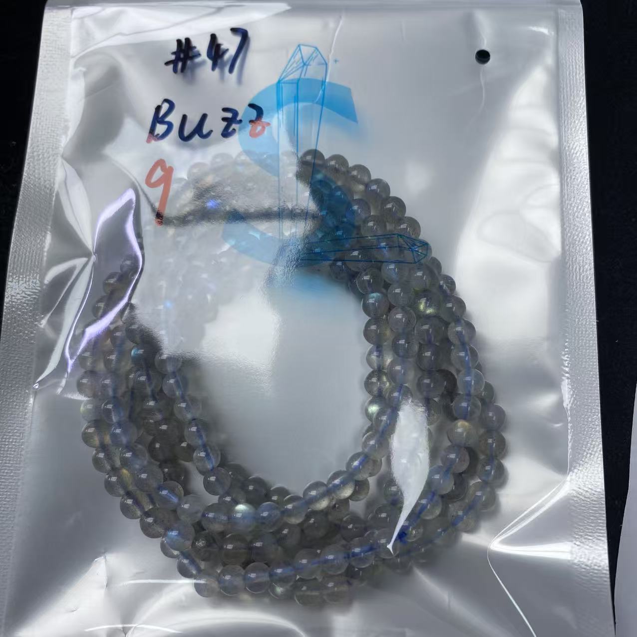 Eine Schale Kristallperlen – Felicity – kann 6 Armbänder herstellen 6.11