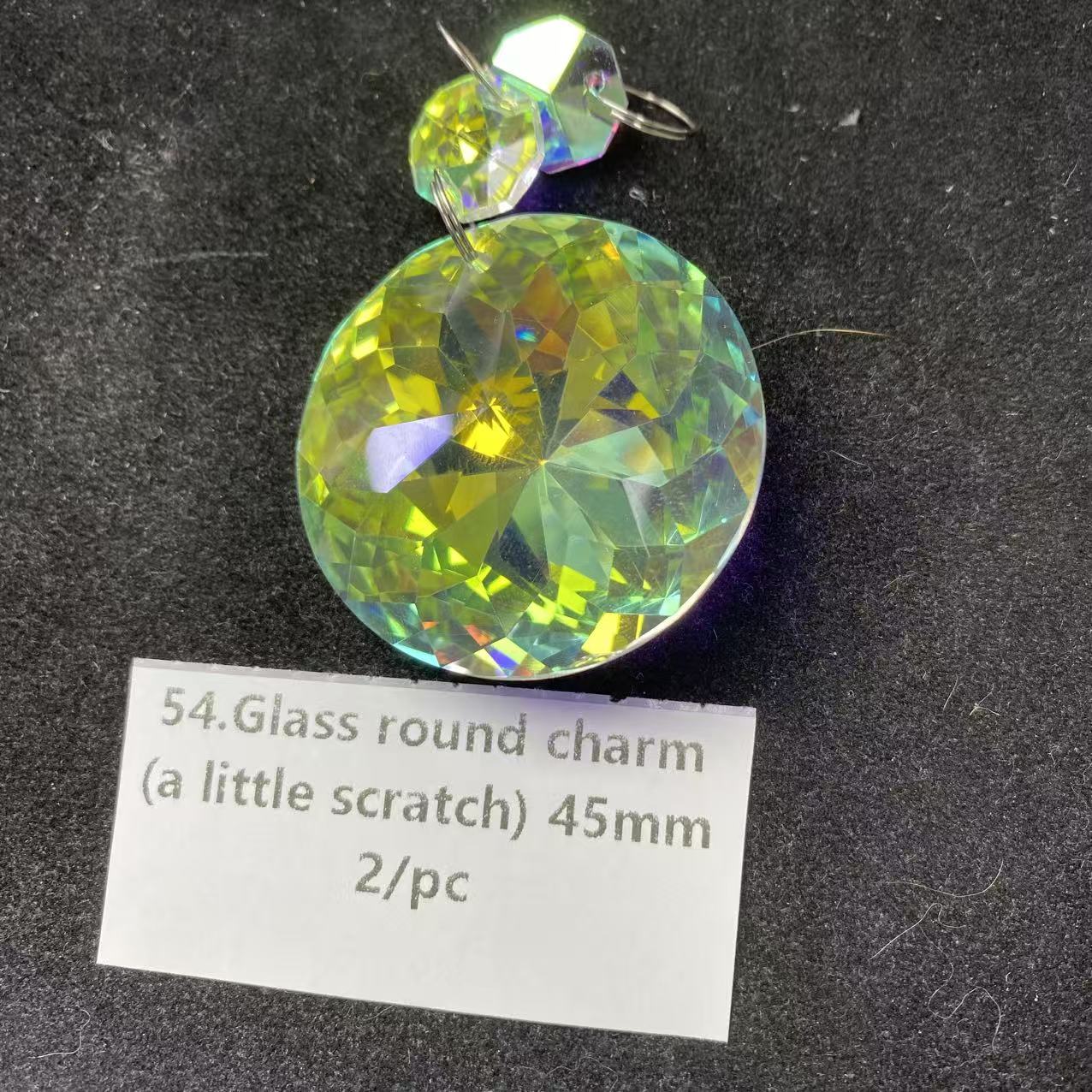 Eine Schale Kristallperlen – Felicity – kann 6 Armbänder herstellen. 6.15